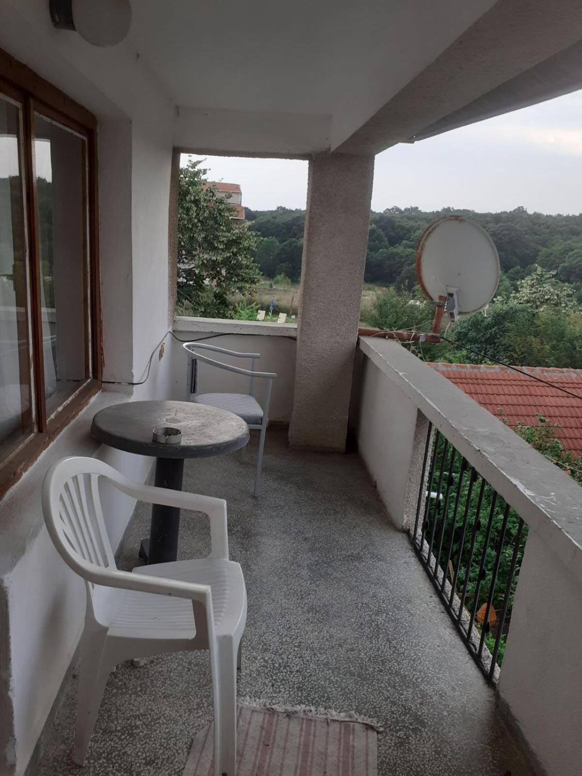 Варвара- Ятрус Apartment Bagian luar foto